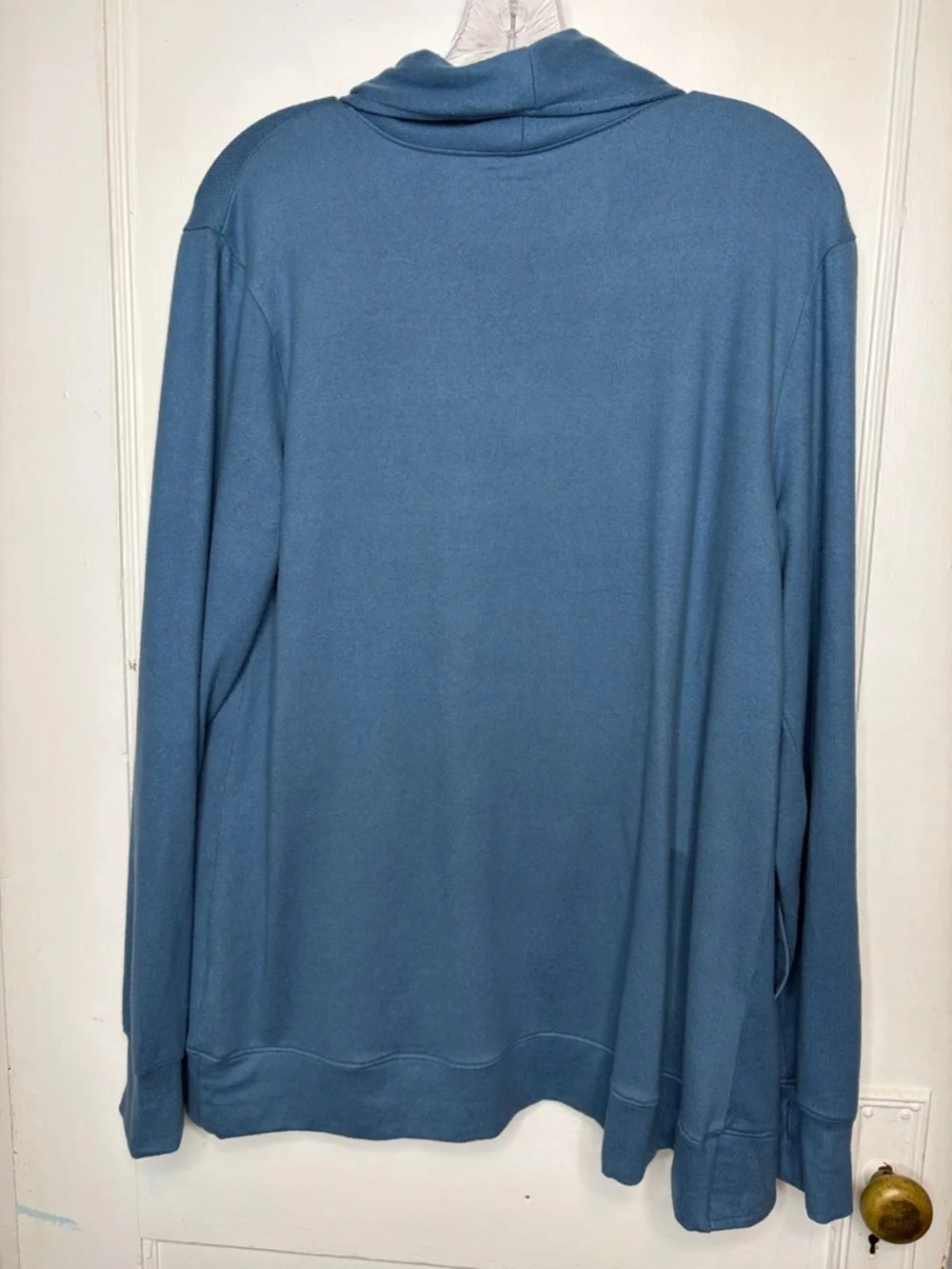 Softies Spring Lake Blue Cardigan Sz Medium Comfy Cozy Casual Thumb Holes
